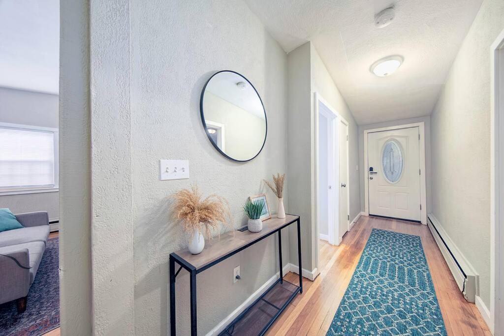 Couples And Beach Lovers Meet Your Needs In One Location Marblehead Exterior foto